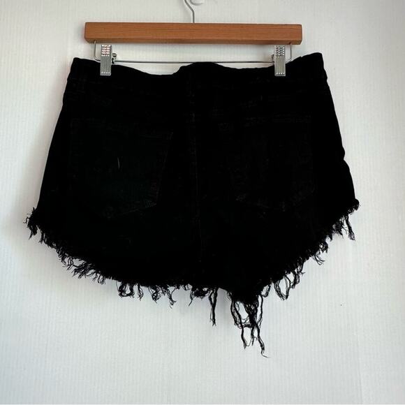 Kancan Estilo raw hem frayed hem shorts black size 30 - Picture 3 of 6